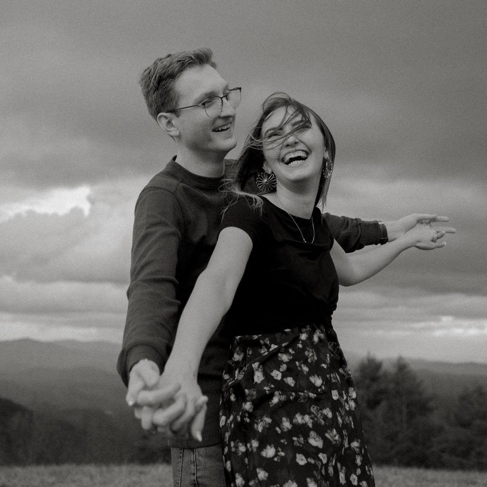 Meet your Posher, Mikaela - Picture 4 of 7